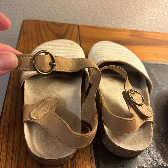 NFS reserve - Toddler Girl shoe bundle size 10-3 pair - Picture 6 of 9